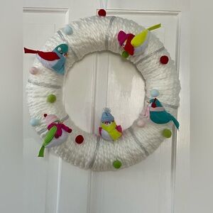 🌟Target Winter Birds White Yarn Wreath